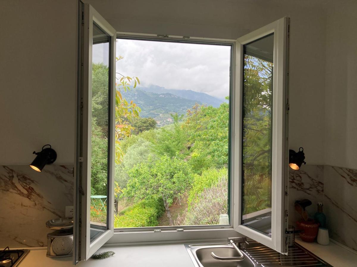 Villa Vento Largo, Casa Marina ヴェンティミーリア エクステリア 写真